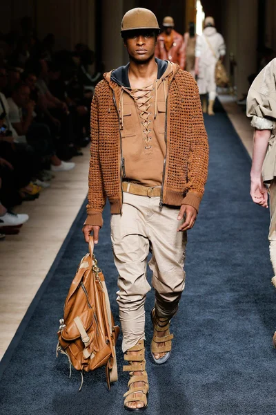 Look 20